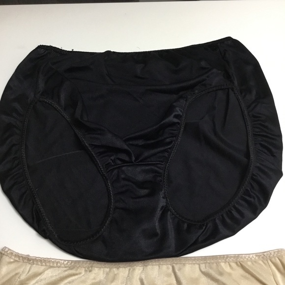 Vanity Fair Intimates & Sleepwear Vanity Fair Underwear Bundle